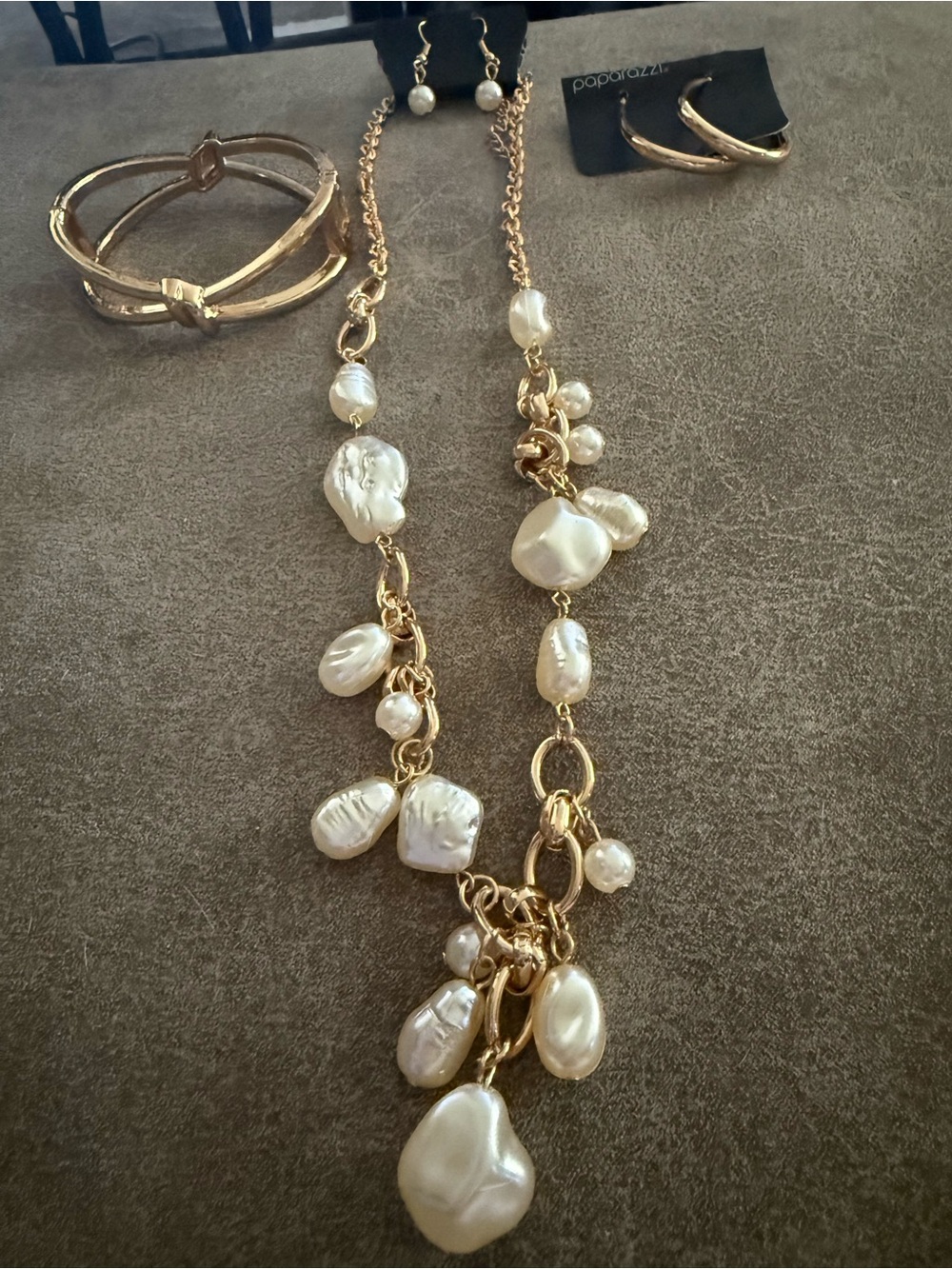 Gold Tone Necklace with Cream Pearl Drops Jewelry Set